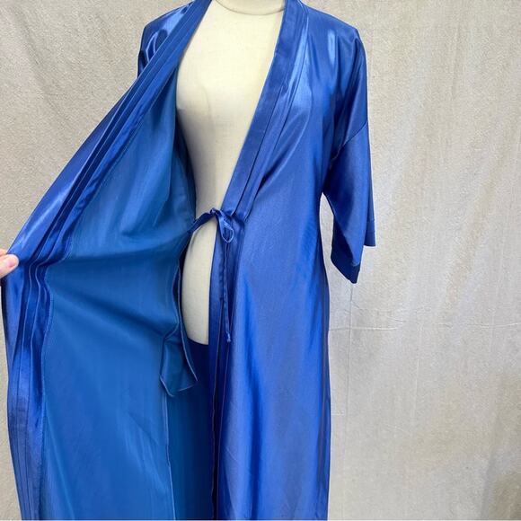 Val Mode vintage 70s blue satin maxi length robe with cord rope tie belt Small - Picture 6 of 16